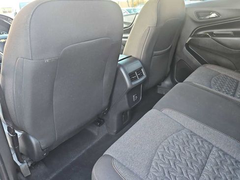 Used 2024 Chevrolet Equinox LT image 19