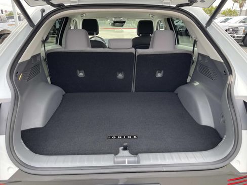 Used 2024 Hyundai Ioniq 5 SEL RWD image 7