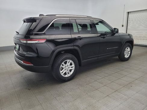 Used 2023 Jeep Grand Cherokee Laredo w/ Luxury Tech Group I image 10