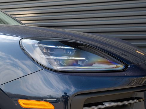 New 2026 Porsche Cayenne E-Hybrid image 40