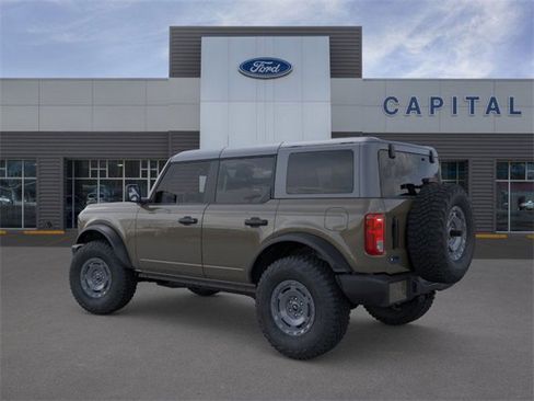 New 2025 Ford Bronco 4-Door w/ Sasquatch Package image 4
