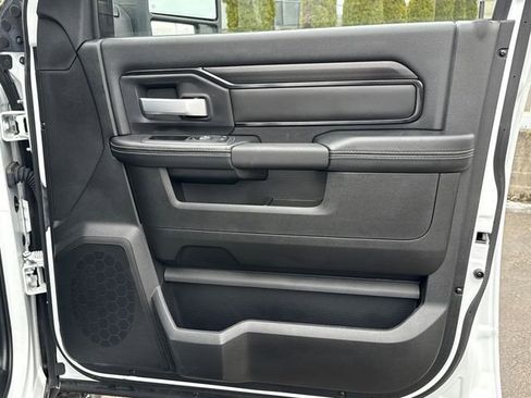 Used 2024 RAM 2500 Rebel image 28