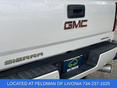 Used 2019 GMC Sierra 2500 Denali w/ Duramax Plus Package AWD/4WD image 30