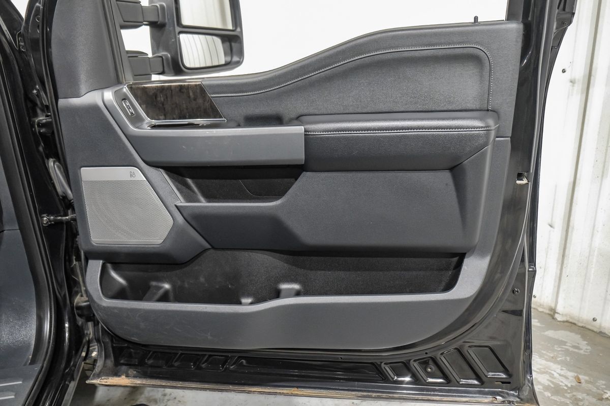 Used 2023 Ford F350 Lariat w/ FX4 Off-Road Package AWD/4WD image 44