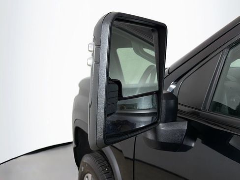 Used 2023 Chevrolet Silverado 2500 Custom w/ Custom Convenience Package image 23