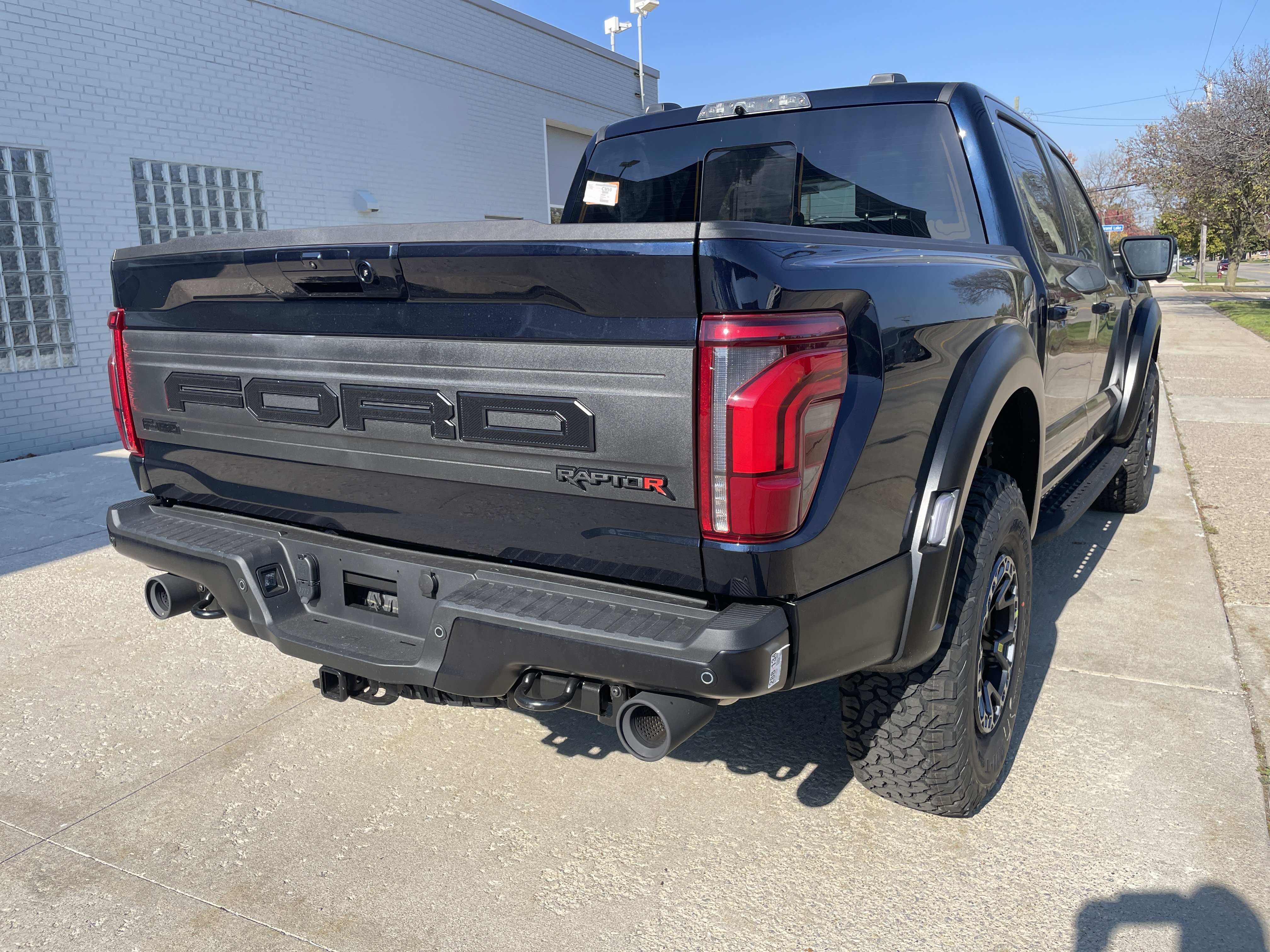 New 2026 Ford F150 Raptor w/ Equipment Group 803A Raptor R AWD/4WD image 4