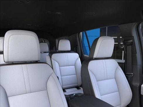 New 2026 Chevrolet Traverse High Country image 24