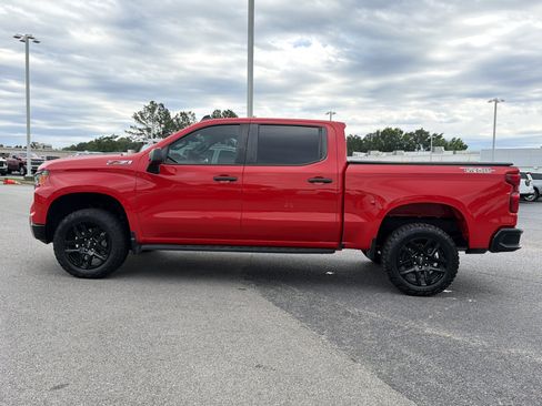 Used 2023 Chevrolet Silverado 1500 Custom Trail Boss AWD/4WD image 16