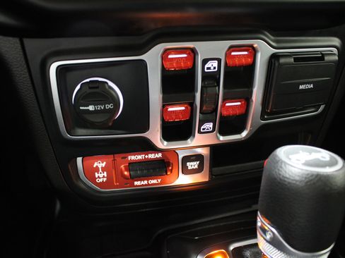 Used 2020 Jeep Wrangler Unlimited Rubicon image 17