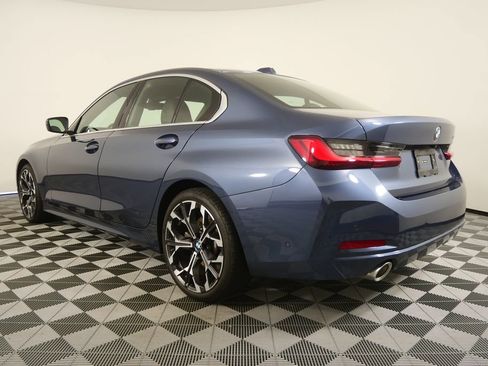 Used 2025 BMW 330i Sedan image 5