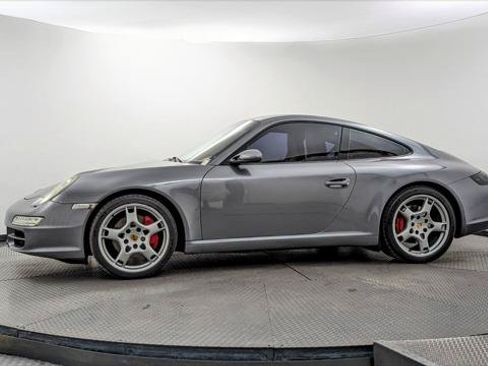 Used 2005 Porsche 911 Carrera S RWD image 3