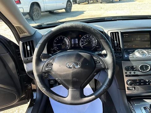 Used 2015 INFINITI Q40 AWD w/ Moonroof Package image 36