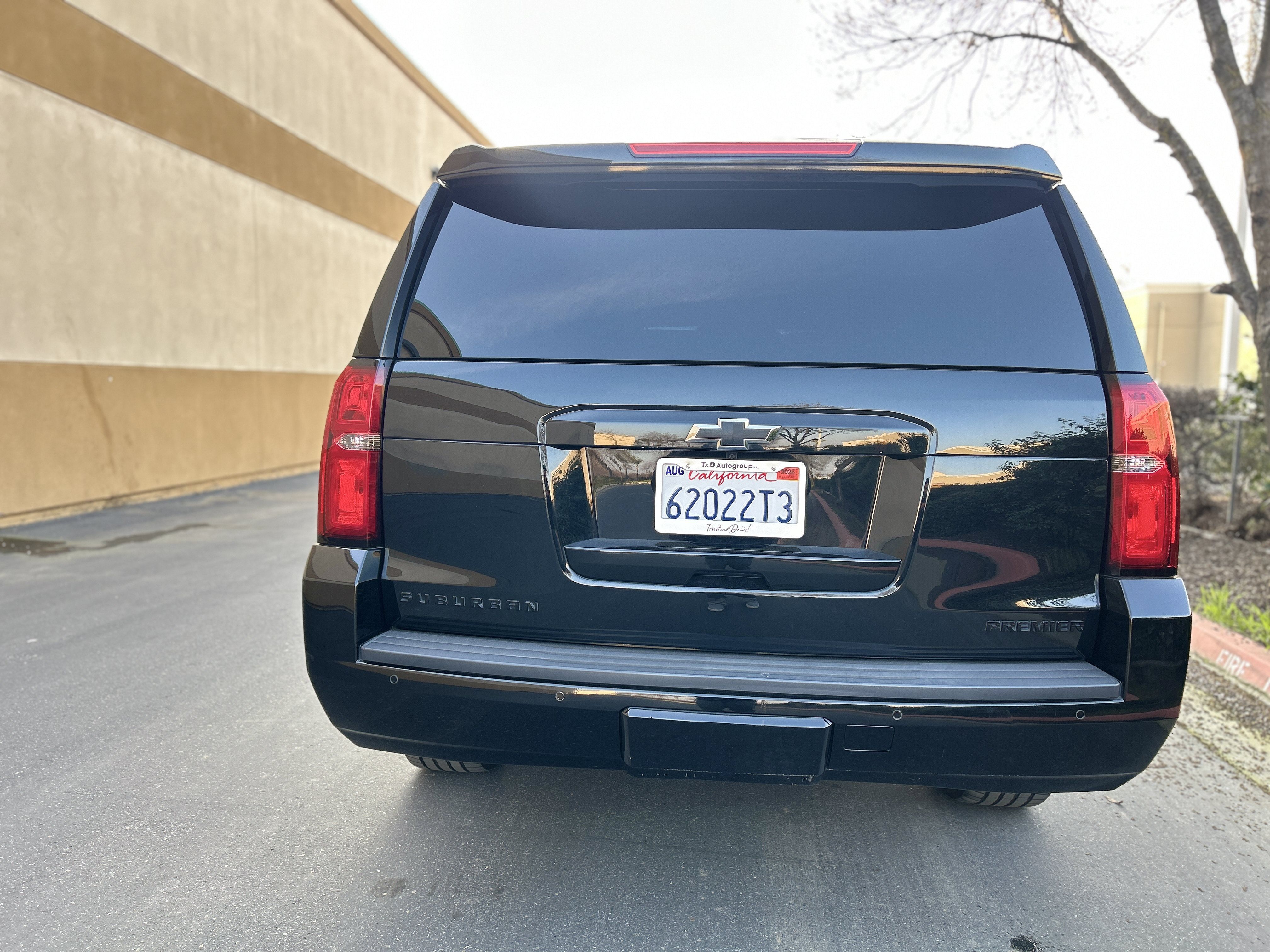 Used 2019 Chevrolet Suburban Premier AWD/4WD image 44