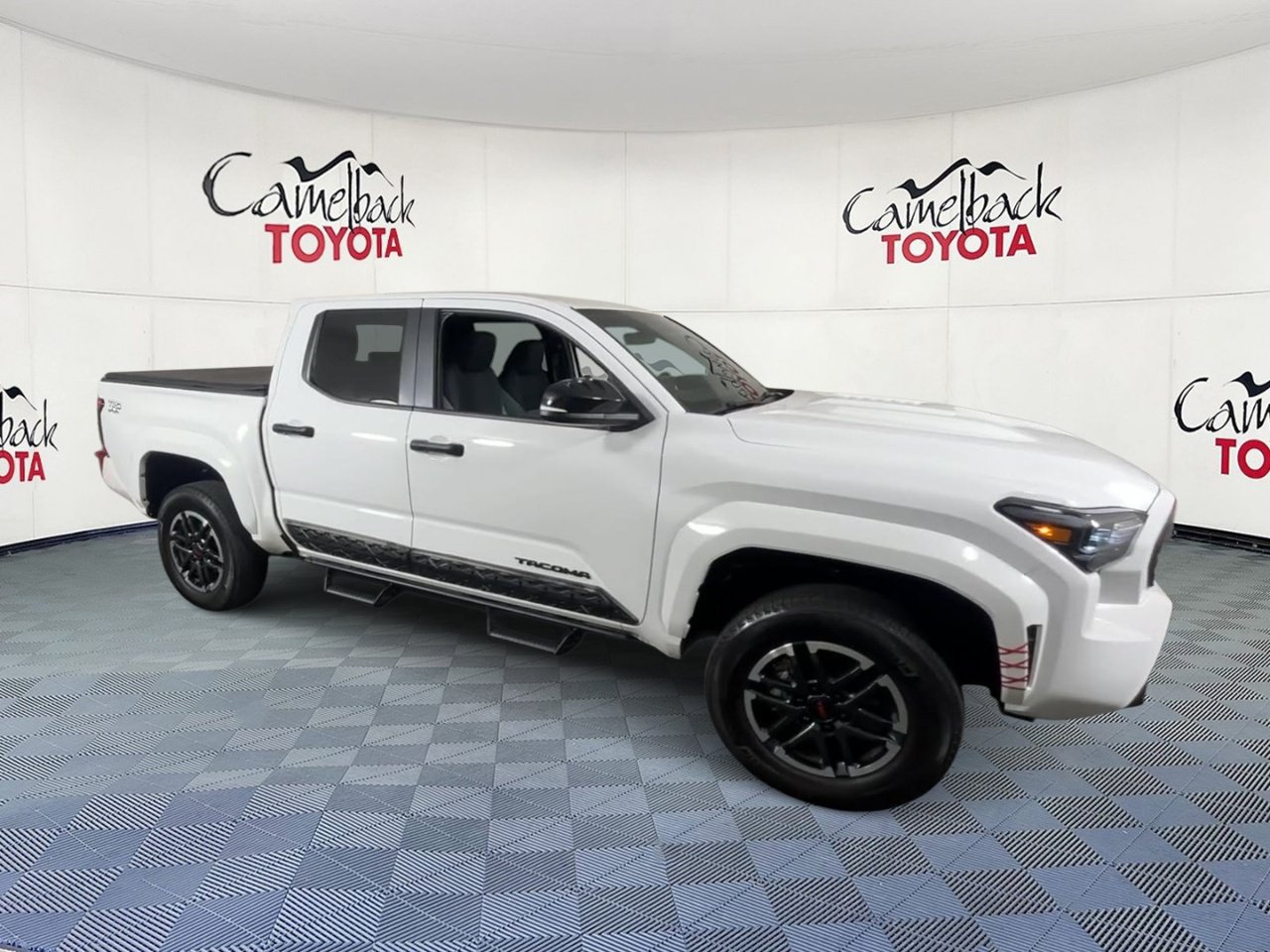 Used 2024 Toyota Tacoma TRD Sport RWD image 2