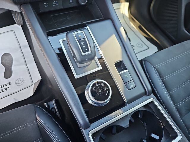 Used 2024 Mitsubishi Outlander SE FWD image 28