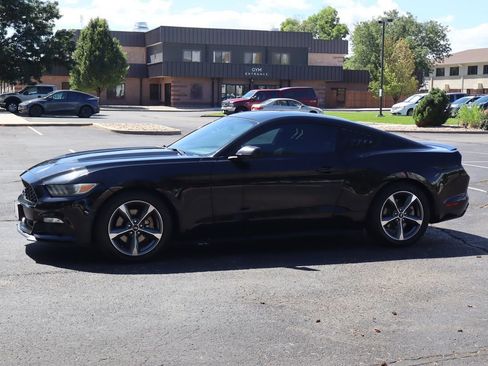 Used 2016 Ford Mustang Coupe w/ Equipment Group 051A RWD image 10