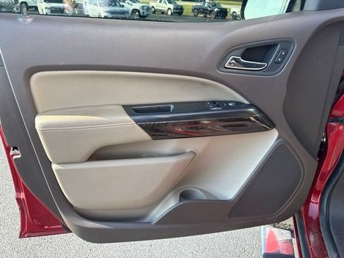 Used 2015 GMC Canyon SLE w/ SLE Convenience Package RWD image 16