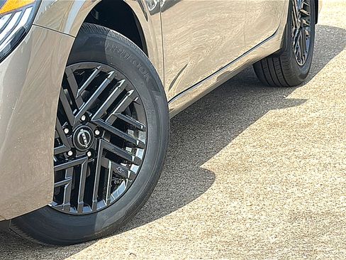 New 2026 Nissan Sentra SV w/ SV Convenience Package image 3