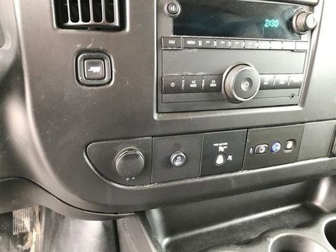 Certified 2024 Chevrolet Express 2500 Work Van w/ Driver Convenience Package image 11