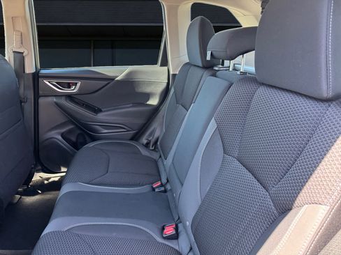 Used 2023 Subaru Forester Premium image 16