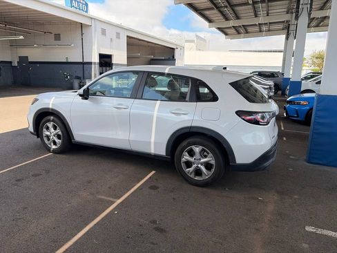 Used 2024 Honda HR-V LX image 8