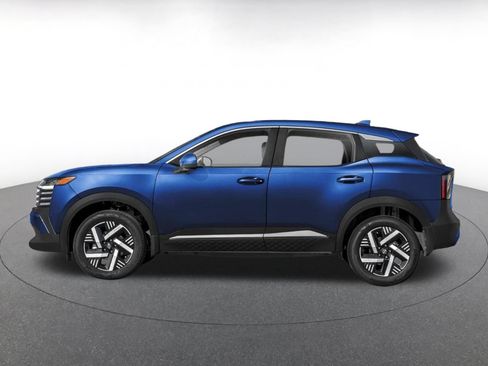 Used 2026 Nissan Kicks SV w/ Cold Weather Package AWD/4WD image 3