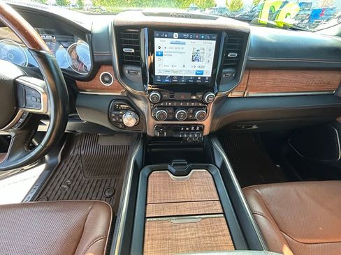 Used 2022 RAM 1500 Longhorn AWD/4WD image 17