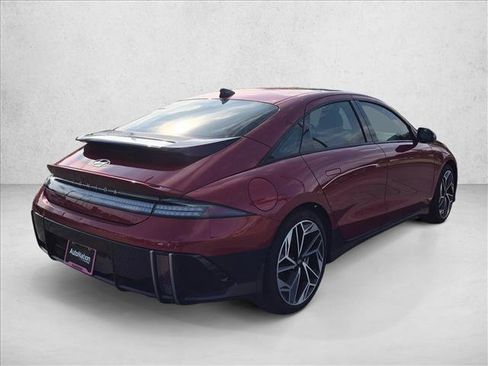 New 2025 Hyundai Ioniq 6 Limited RWD image 4