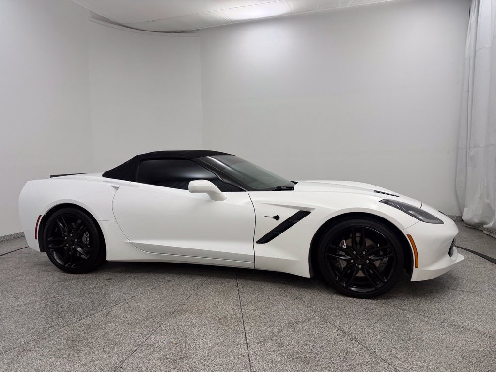 Used 2019 Chevrolet Corvette Stingray Convertible w/ Carbon Flash Badge Package RWD image 6