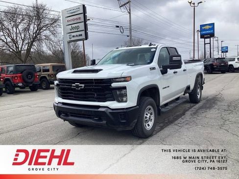 Used 2025 Chevrolet Silverado 2500 W/T image 3