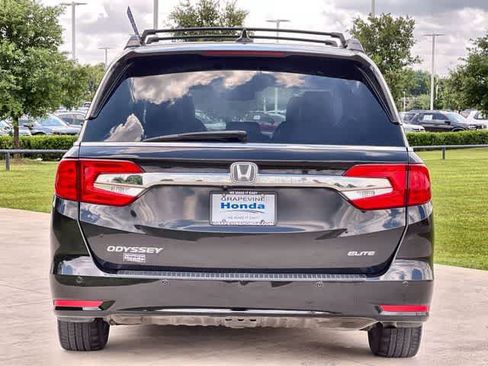 Used 2020 Honda Odyssey Elite image 6