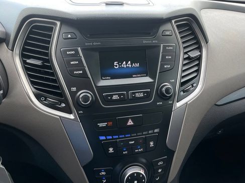 Used 2015 Hyundai Santa Fe Sport w/ Option Group 02 FWD image 18