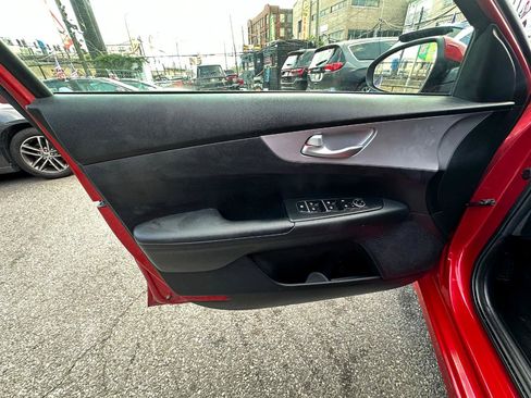 Used 2024 Kia Forte LXS FWD image 16