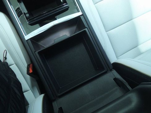 New 2026 Chevrolet Traverse High Country image 21