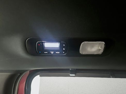 Used 2025 Honda Odyssey Sport-L image 28