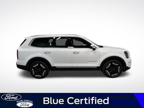 Used 2024 Kia Telluride S w/ S Sunroof Package image 5