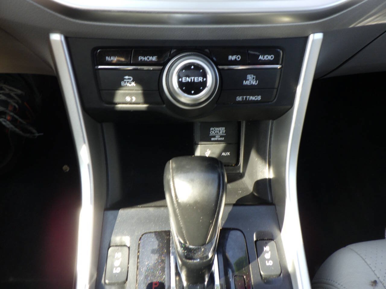 Used 2013 Honda Accord Touring image 29