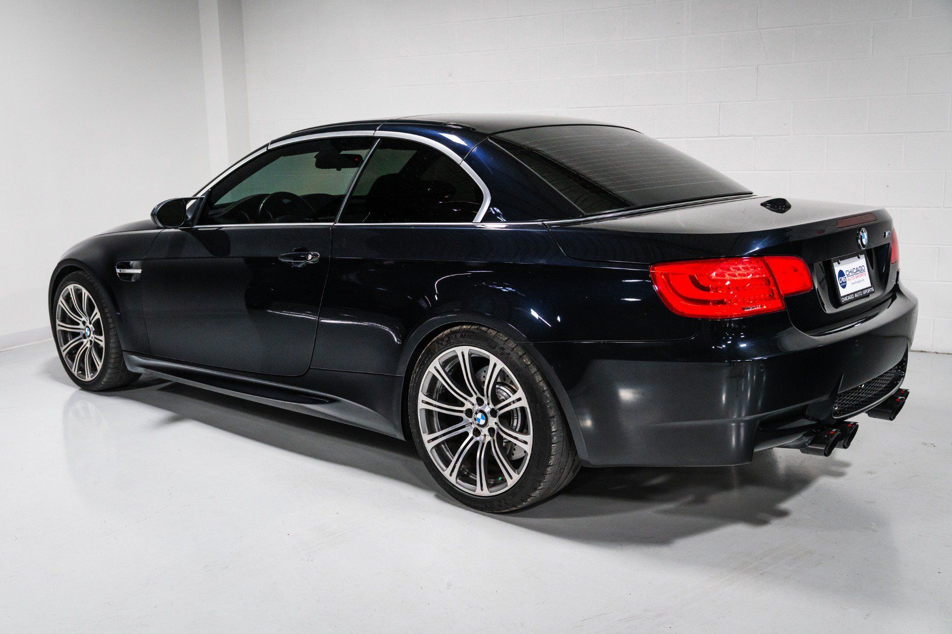 Used 2011 BMW M3 Convertible RWD image 37