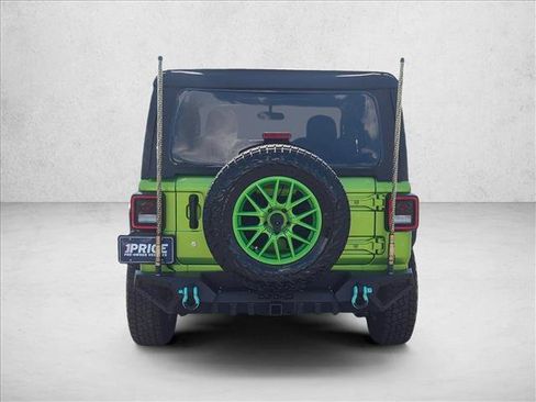 Used 2018 Jeep Wrangler Sport AWD/4WD image 6