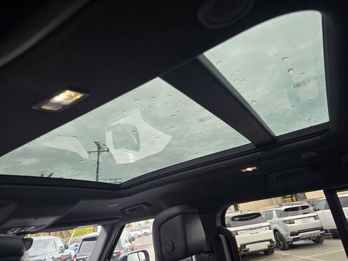 Used 2022 Land Rover Defender 110 X-Dynamic HSE image 20