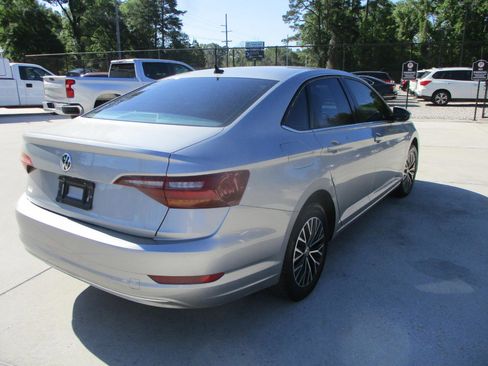 Used 2019 Volkswagen Jetta SE image 6