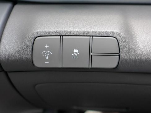 New 2026 Hyundai Elantra SEL Sport FWD image 19