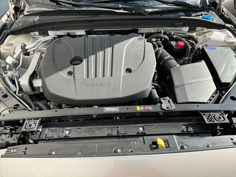 New 2026 Volvo V60 B5 Cross Country Plus w/ Climate Package image 24