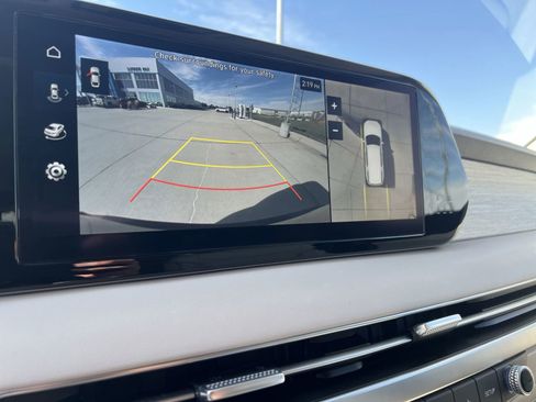 Used 2024 Hyundai Palisade Calligraphy image 15