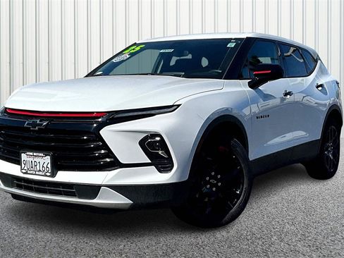 Used 2025 Chevrolet Blazer LT w/ Redline Edition image 21