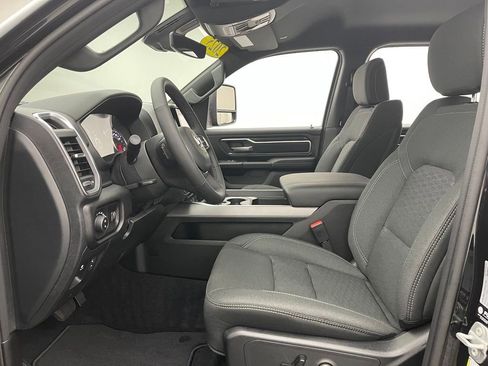 Used 2025 RAM 1500 Big Horn AWD/4WD image 16