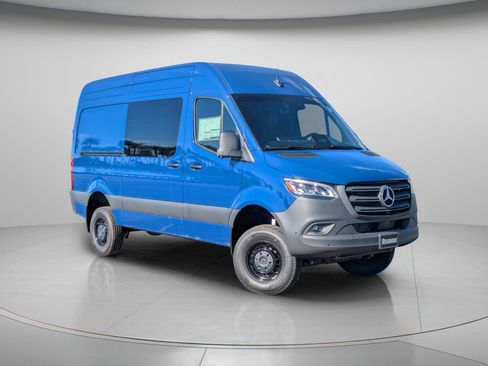 New 2025 Mercedes-Benz Sprinter 2500 image 13