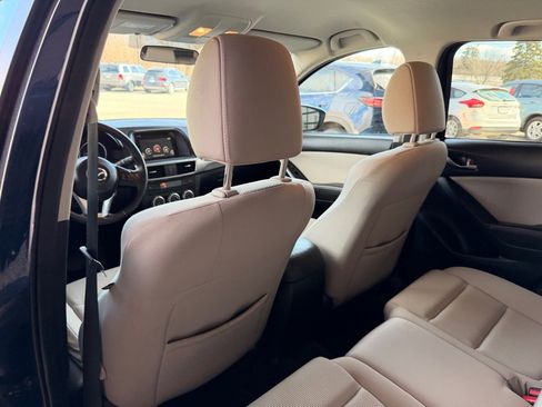 Used 2016 MAZDA CX-5 Touring image 11