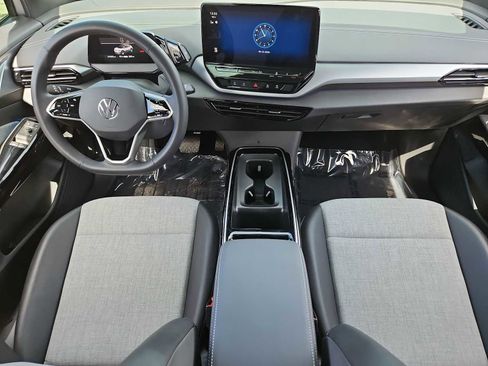 Used 2023 Volkswagen ID.4 Pro image 15