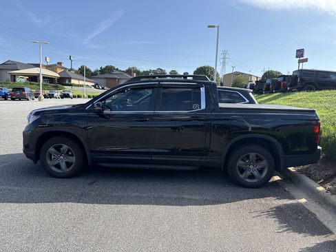 Certified 2023 Honda Ridgeline RTL image 7